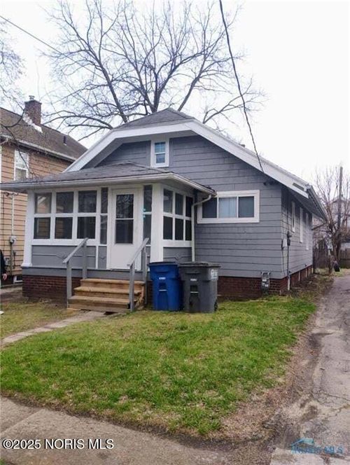 1725 Brussels St, Toledo, OH, 43613-4629 | Card Image