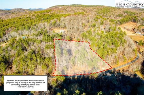 35 Park Vista Rd, West Jefferson, NC, 28694 | Card Image