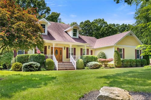 287 Garner Rd, Edinburg, PA, 16116-5105 | Card Image