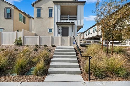 32687 Brunello Way, Temecula, CA, 92591-0375 | Card Image