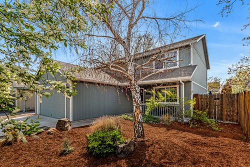 3164 Sw Newberry Ave, Redmond, OR, 97756-8953 | Card Image