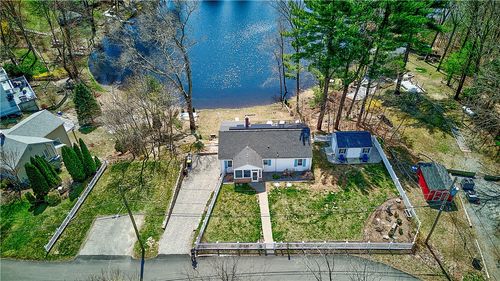 7 Deer Run Trl, Smithfield, RI, 02917-2109 | Card Image