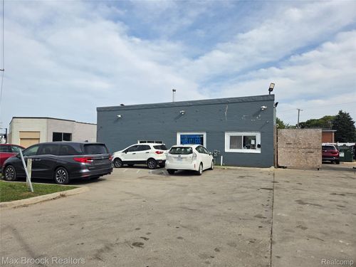 31560 Groesbeck Highway, Fraser, MI, 48026 | Card Image