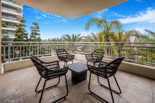 3059 Scholarship, Irvine, CA, 92612-5682 | Card Image