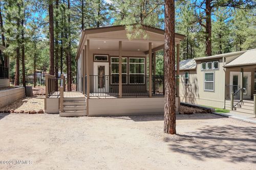 311-2101 W Route 66, Flagstaff, AZ, 86001-8439 | Card Image