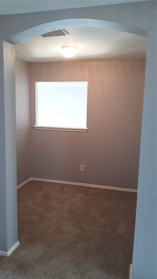 SEPARATE STUDY/READING ROOM! | Image 23