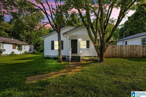 2516 15th Street Rd, HUEYTOWN, AL, 35023-3604 | Card Image