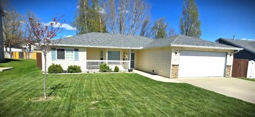 826 Kelsea St, Medical Lake, WA, 99022-5007 | Card Image