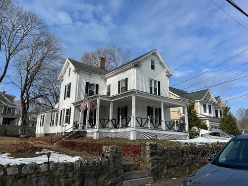 105 Oakdale Ave, Dedham, MA, 02026-3424 | Card Image