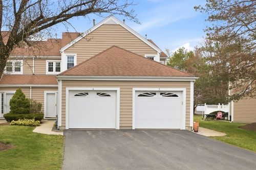 6-6 Teal Cir, Walpole, MA, 02081-4324 | Card Image