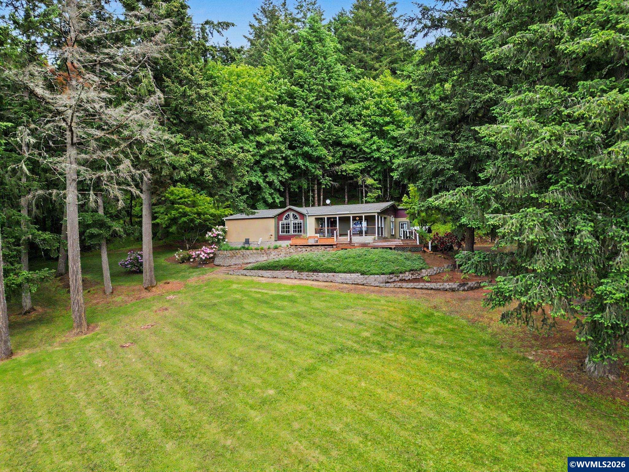 Residential in Amity 5