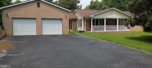 357 Macbeth Dr, CHARLES TOWN, WV, 25414-4716 | Card Image