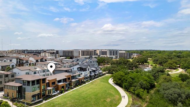 Bird's eye view. | Image 30