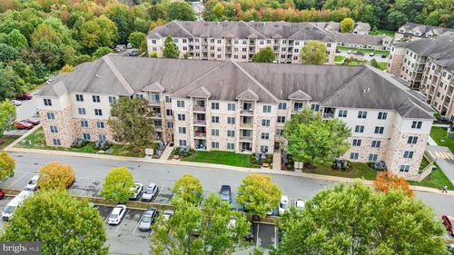 apt-301-3000 Fountainview Cir, NEWARK, DE, 19713-3877 | Card Image