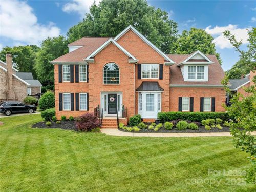 15737 Agincourt Dr, Huntersville, NC, 28078-5850 | Card Image
