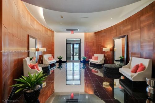 519-3000 Coral Way, Miami, FL, 33145-3235 | Card Image