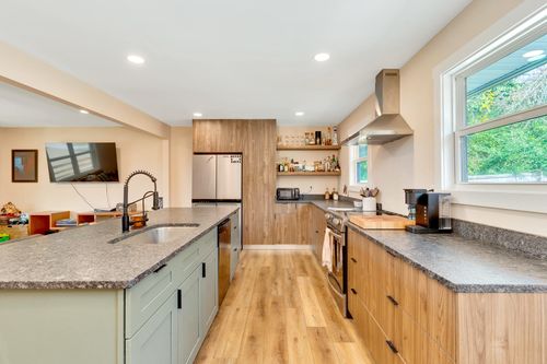 379 N Beaumont Rd, Ringgold, GA, 30736-7800 | Card Image