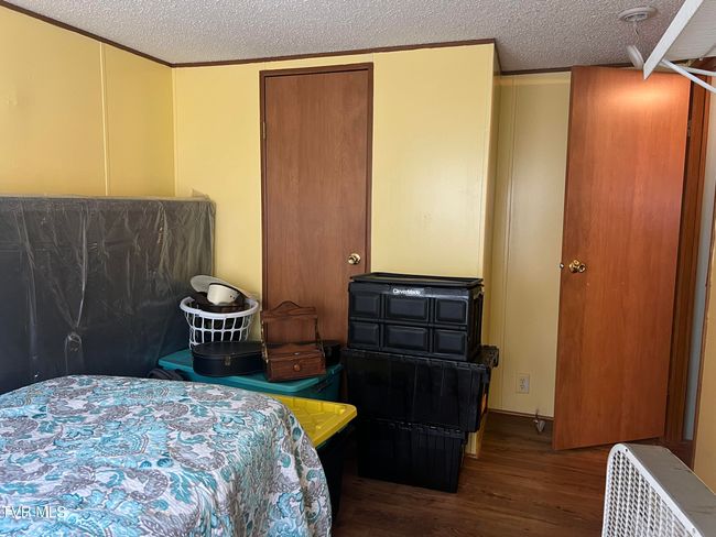 861 Hickory Tree Rd, House other with 3 bedrooms, 2 bathrooms and null parking in Bristol TN | Image 35