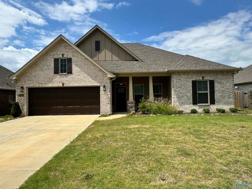 109 Kambry Grove Dr, Huntsville, AL, 35811-6307 | Card Image