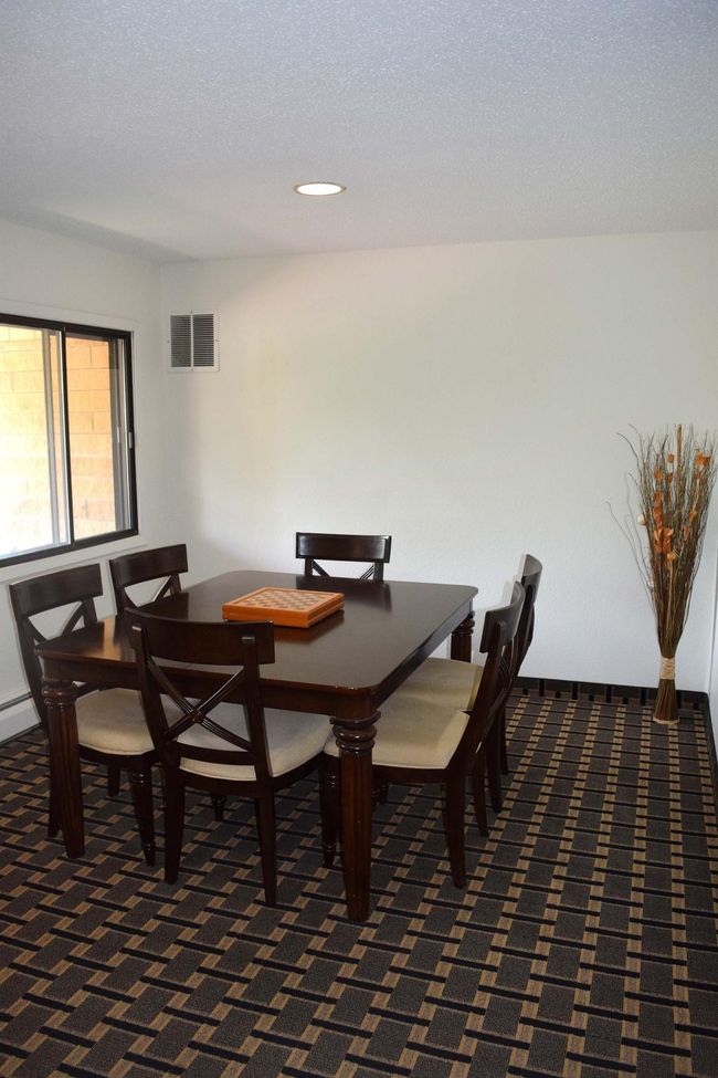 2nd Floor Sitting Area | Image 14