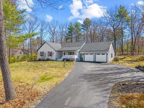 33 Ambrose Circle, Gray, ME, 04039 | Card Image