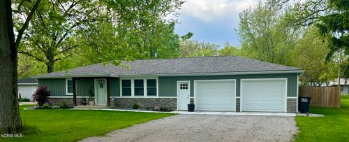 306 W Woodcox St, Antwerp, OH, 45813-8486 | Card Image