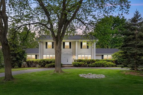 15075 Kings Ridge Court, Brookfield, WI, 53005 | Card Image