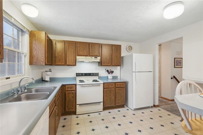122 Clarette Rd, House other with 3 bedrooms, 2 bathrooms and 2 parking in Pittsburgh PA | Image 16