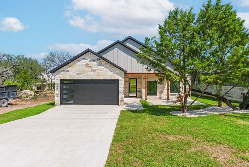 418 Bedford Dr, Spicewood, TX, 78669-3268 | Card Image