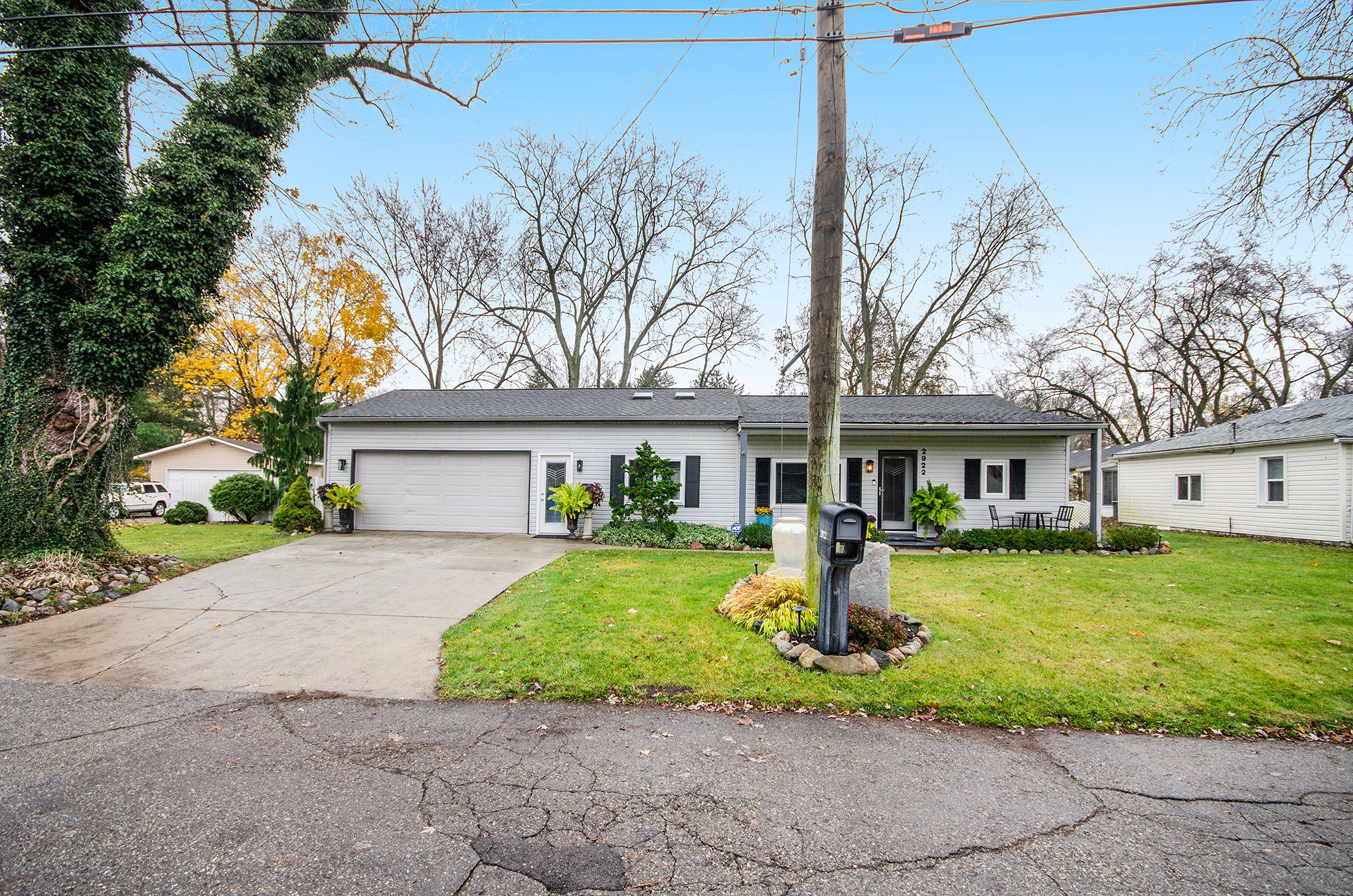 Sunderland , Waterford, MI 48329