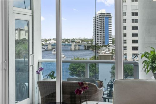 606-715 Bayshore Dr, Fort Lauderdale, FL, 33304-3989 | Card Image