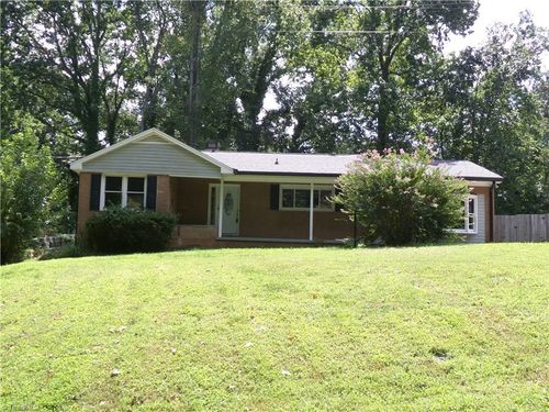 1846 Rominger Rd, Winston Salem, NC, 27127-5725 | Card Image