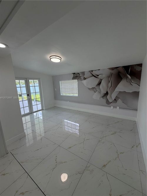 na-6480 W 13th Avenue, Hialeah, FL, 33012 | Card Image
