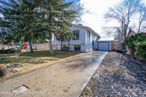1617 W 7th St, Rifle, CO, 81650-2506 | Card Image
