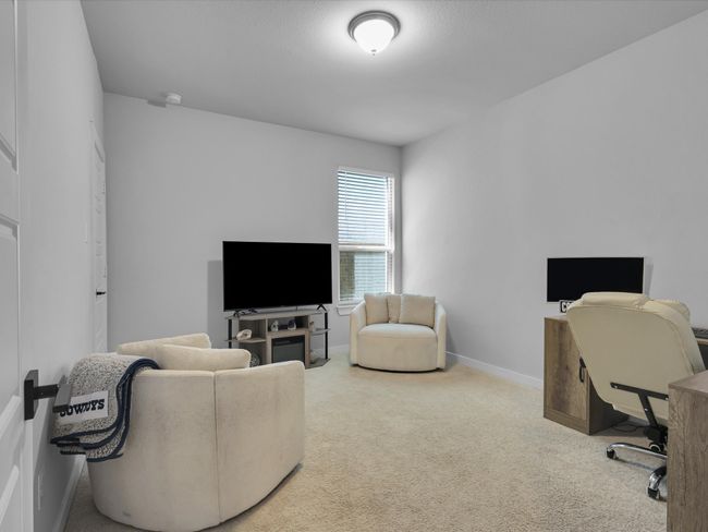 1366 Silverthorn Trl, House other with 5 bedrooms, 3 bathrooms and null parking in Justin TX | Image 17