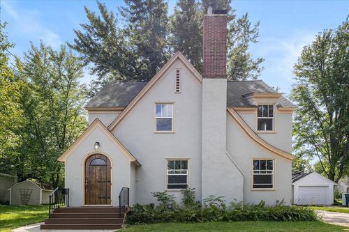 605 4th Ave Sw, Austin, MN, 55912-2534 | Card Image