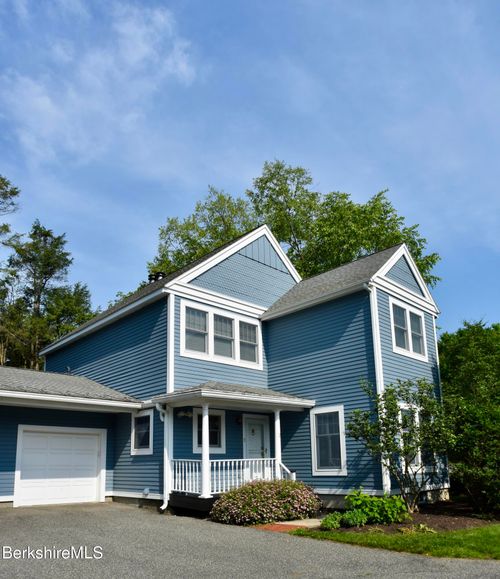 2 Copper Beech Ln, Great Barrington, MA, 01230-1789 | Card Image