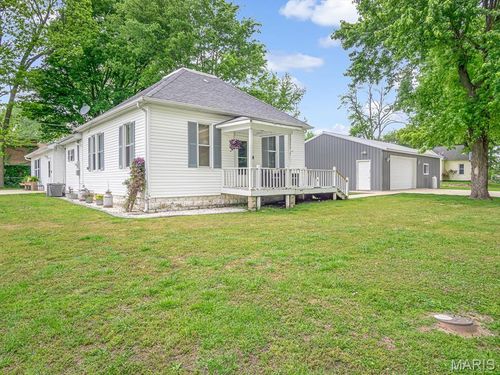 309 S 5th St, Coulterville, IL, 62237-1765 | Card Image