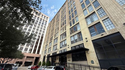 apt-911-1122 Jackson St, Dallas, TX, 75202-5211 | Card Image