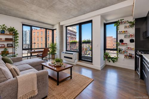 507-225 E 138 Avenue, New York, NY, 10451 | Card Image