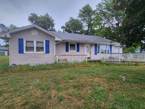 2308 N 2010 East Rd, Watseka, IL, 60970-6057 | Card Image
