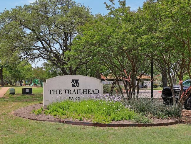 Community / neighborhood sign featuring a yard | Image 34