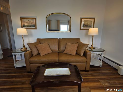 119-117-119 Water St, Stonington, CT, 06378-1362 | Card Image