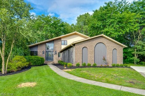 4100 Bunker Ct, North Royalton, OH, 44133-2251 | Card Image
