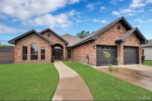 3501 N 39th St, McAllen, TX, 78501-3325 | Card Image
