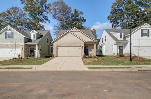 2208 Croghan Dr, Hampton, GA, 30228-3771 | Card Image
