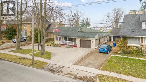 83 Mcgregor St, Blenheim, ON, N0P1A0 | Card Image