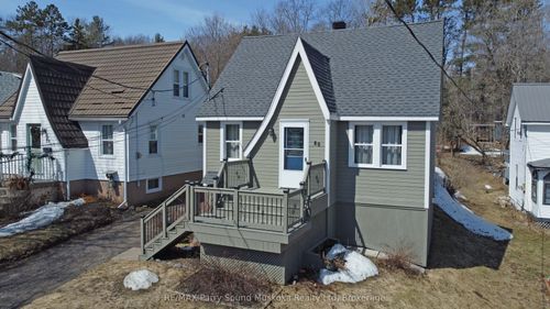 60 William St, Parry Sound, ON, P2A1V1 | Card Image