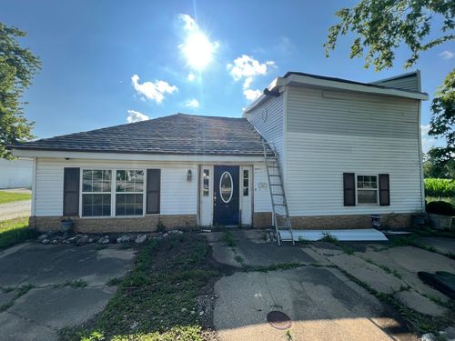 303 N Main St, Seymour, IL, 61875-8502 | Card Image