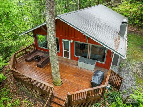 10 La Floresta, Cedar Mountain, NC, 28718-8024 | Card Image